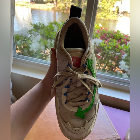 Off-White Odsy 1000 Arrow Trainer - Picture 7 of 8